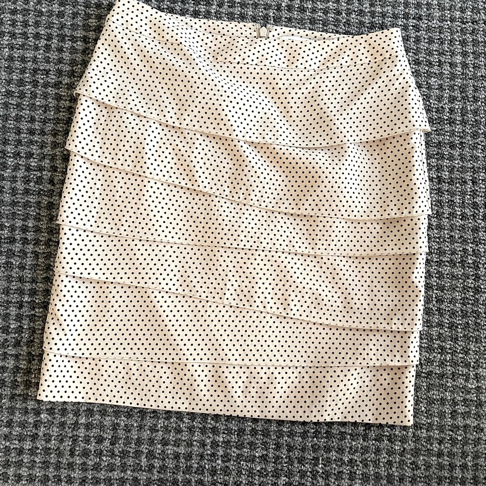 White house black market polk a dot tiered skirt